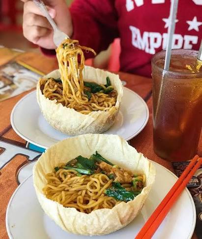 Mie Ayam Khas Semarang Gurih Mantap